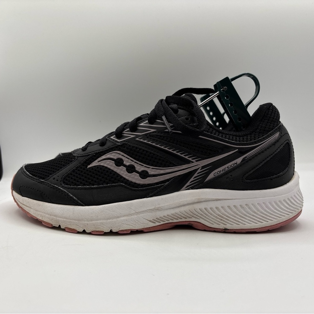 Saucony Women’s Cohesion 14 Size 9 S10628-1 Black/White  Running Shoes Sneakers